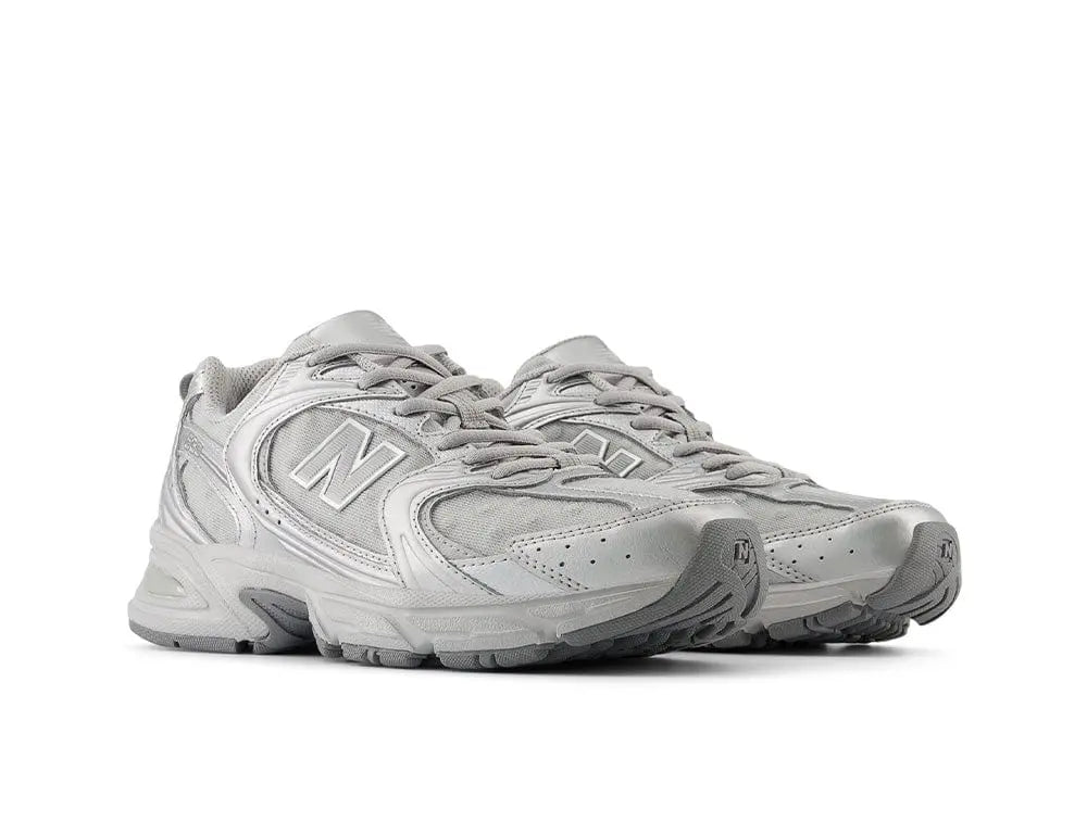 Zapatilla New Balance 530 Unisex Gris - Blanco 4