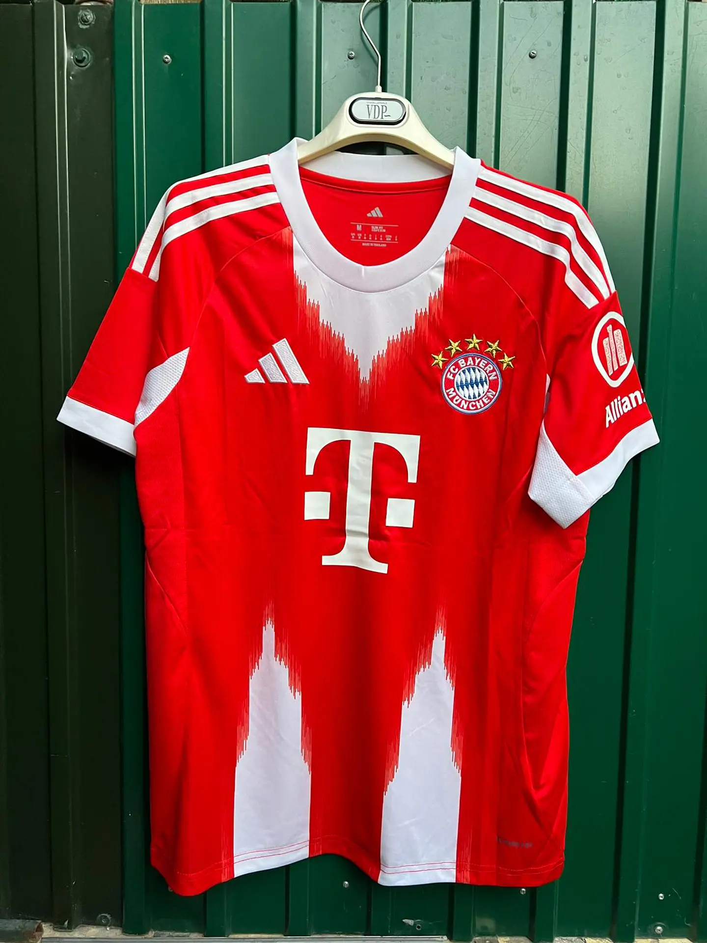 Bayern Munique Principal Olise 25/26 - Entrega Rápida 3