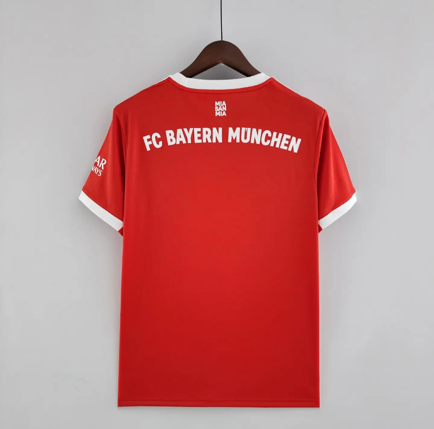 Bayern Munique Equipamento Principal 2022/23 3
