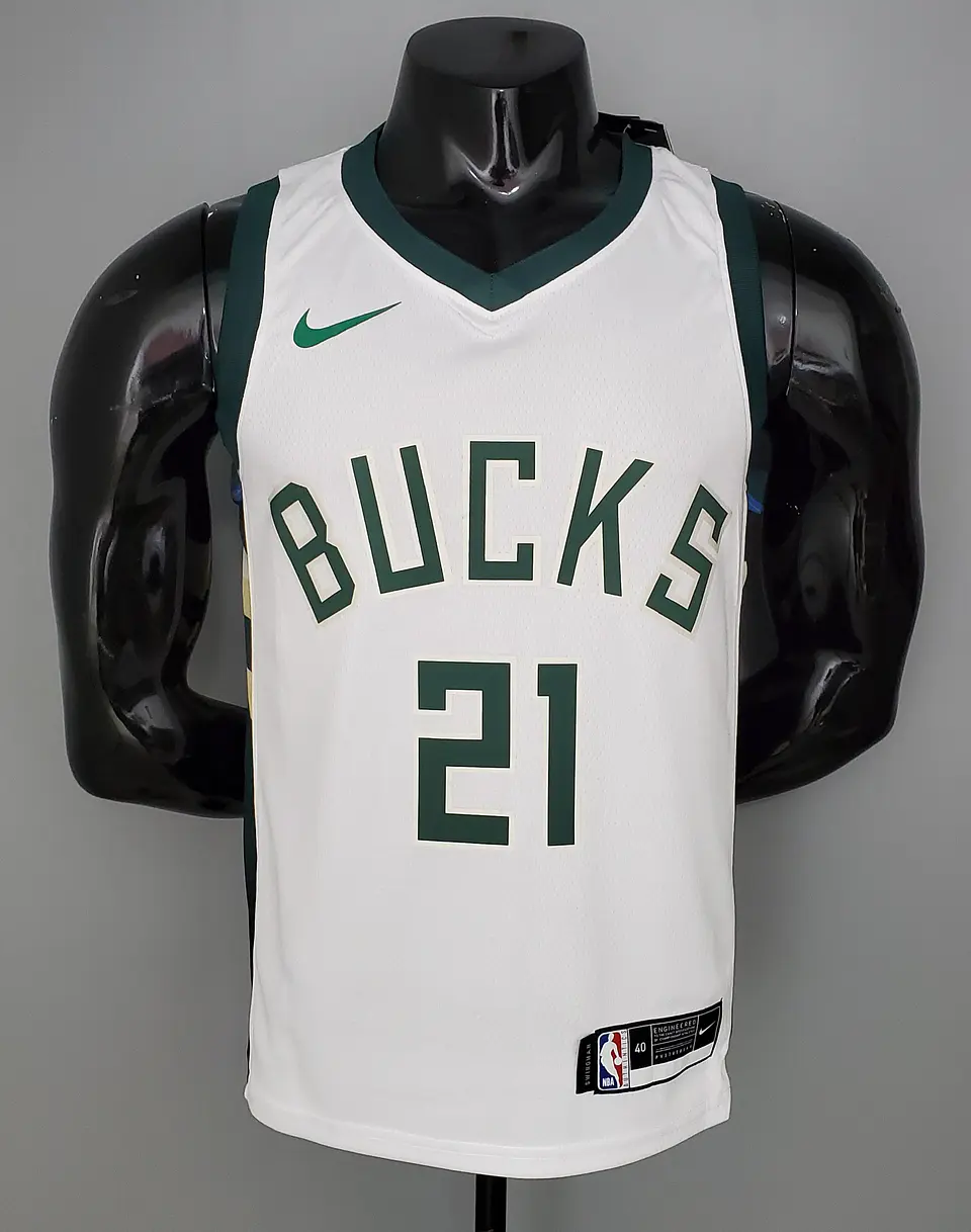 Milwaukee Bucks 1