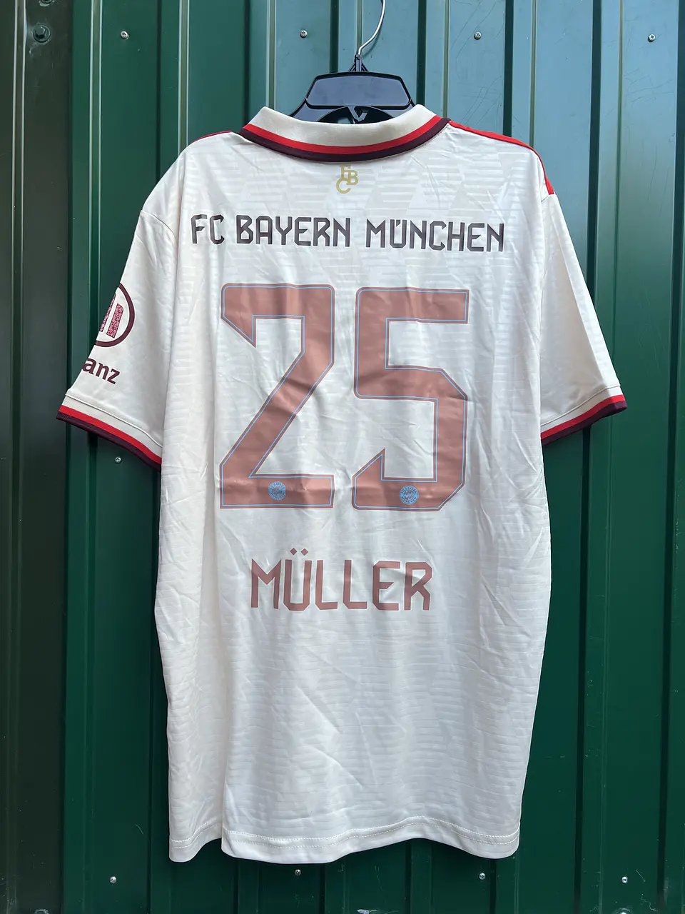 Bayern Munique Müller Terceira 24/25 - Entrega Rápida  1