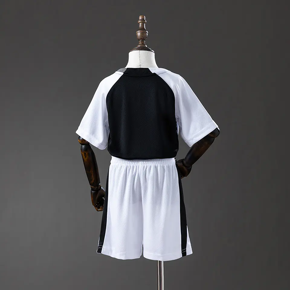 Kit Criança Corinthians Principal 2024/25 2