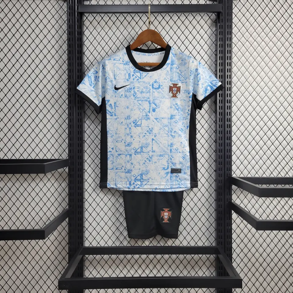 Kit Criança Portugal Alternativo 2024 1