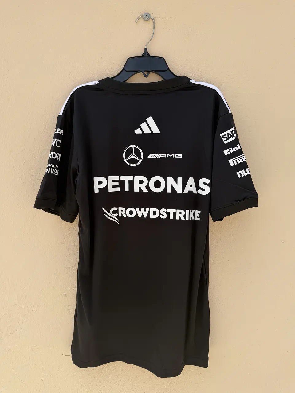 Mercedes Preta - Entrega Rápida  2