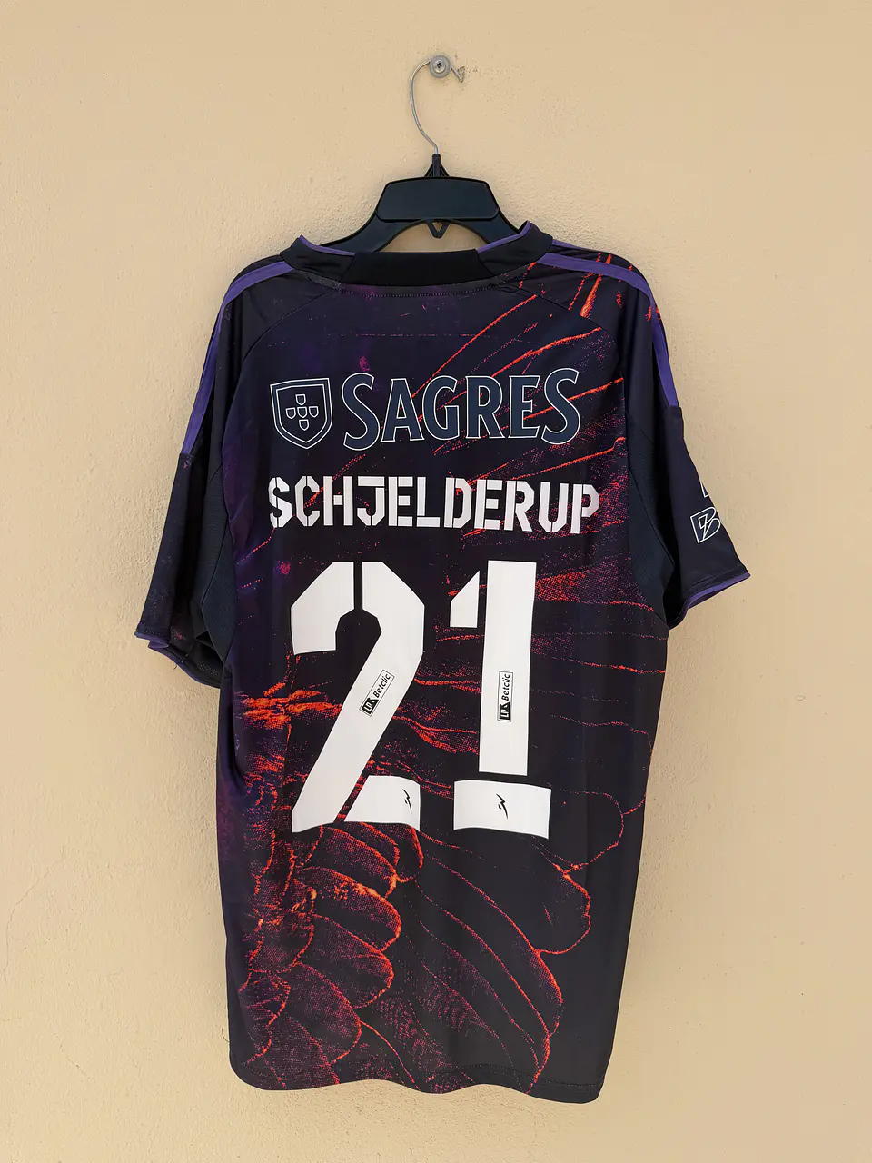 Benfica Edição Especial Schjelderup 25/26 - Entrega Rápida  1