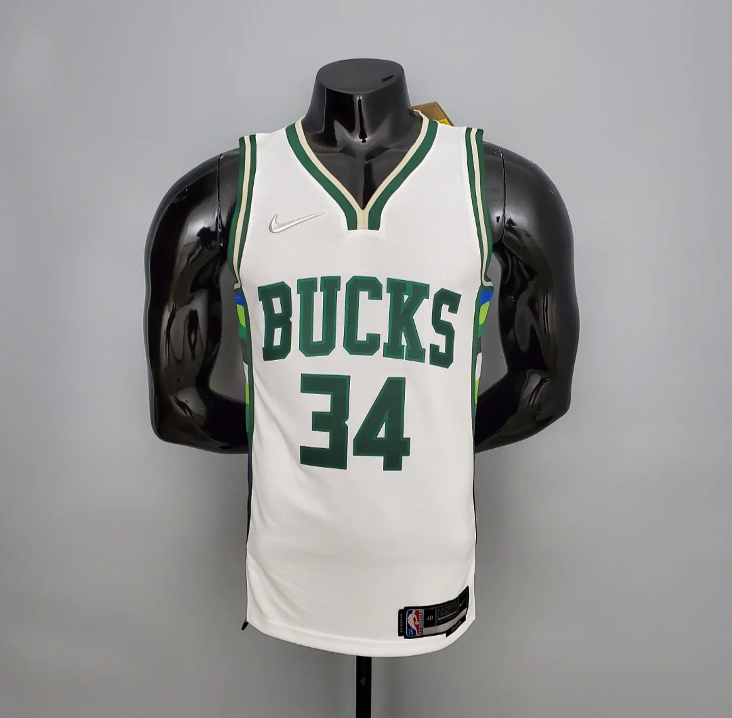 Milwaukee Bucks 1