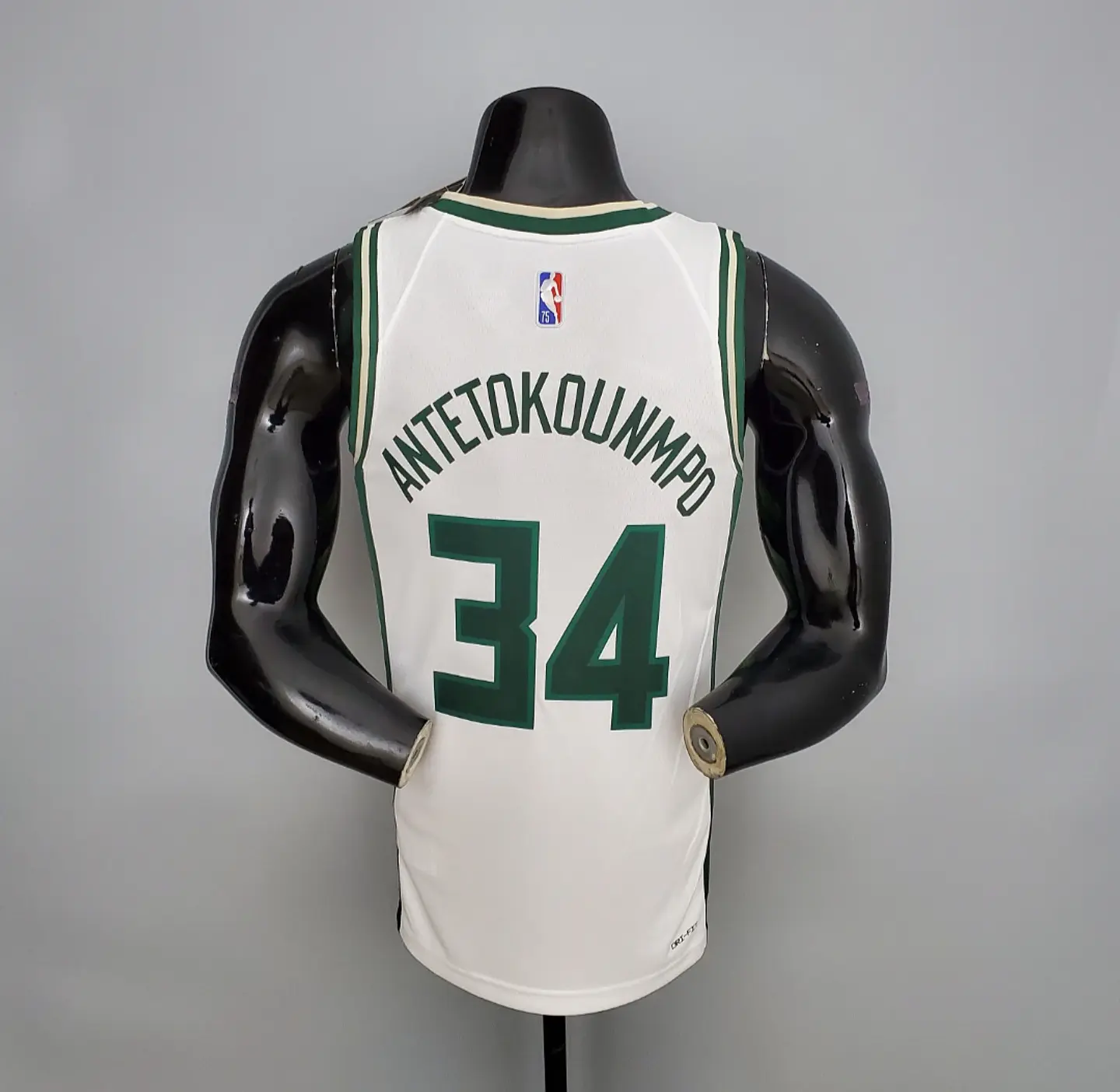 Milwaukee Bucks 2