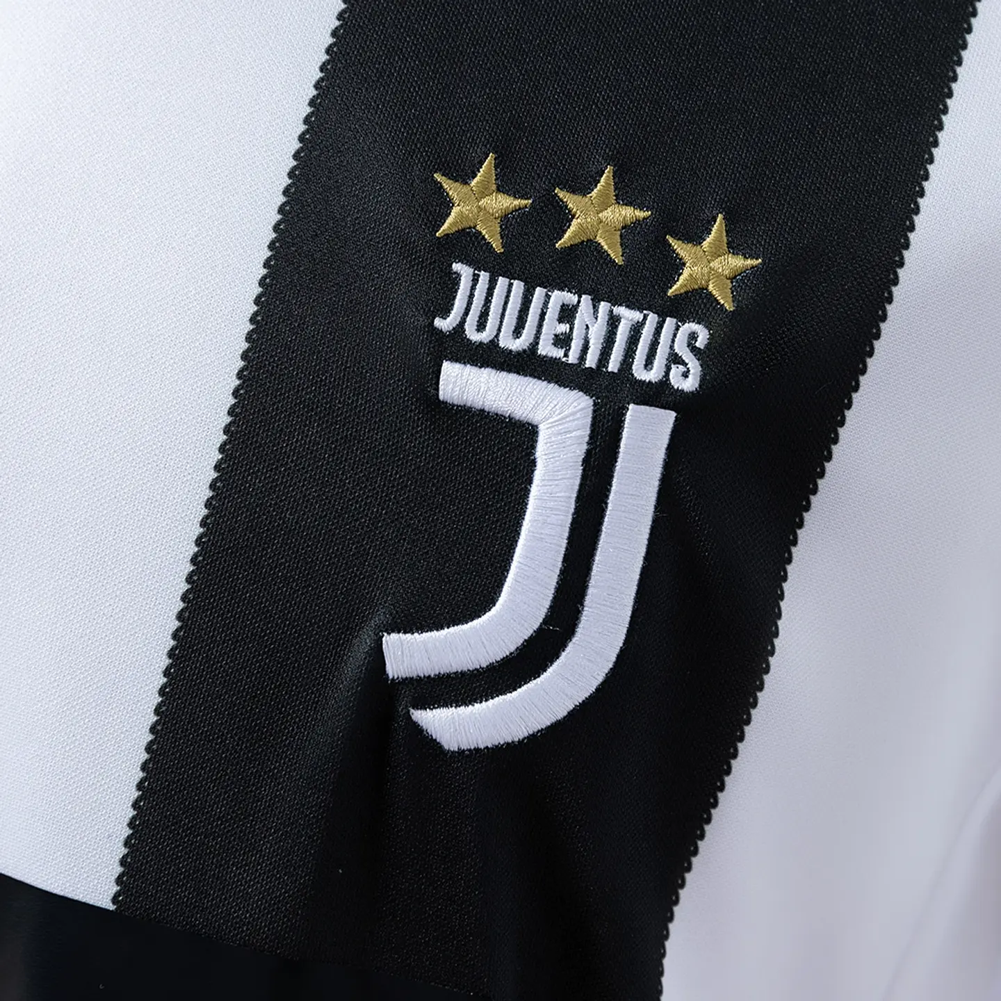 Camisola Juventuns Principal 2018/19 2