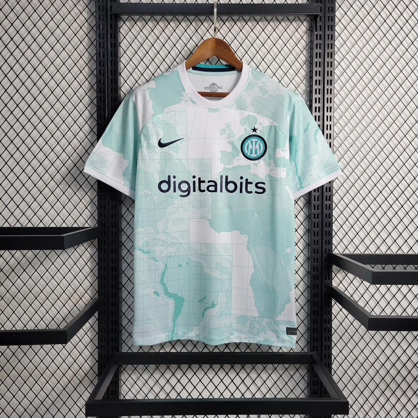 Camisola Inter Alternativa 2022/23 1