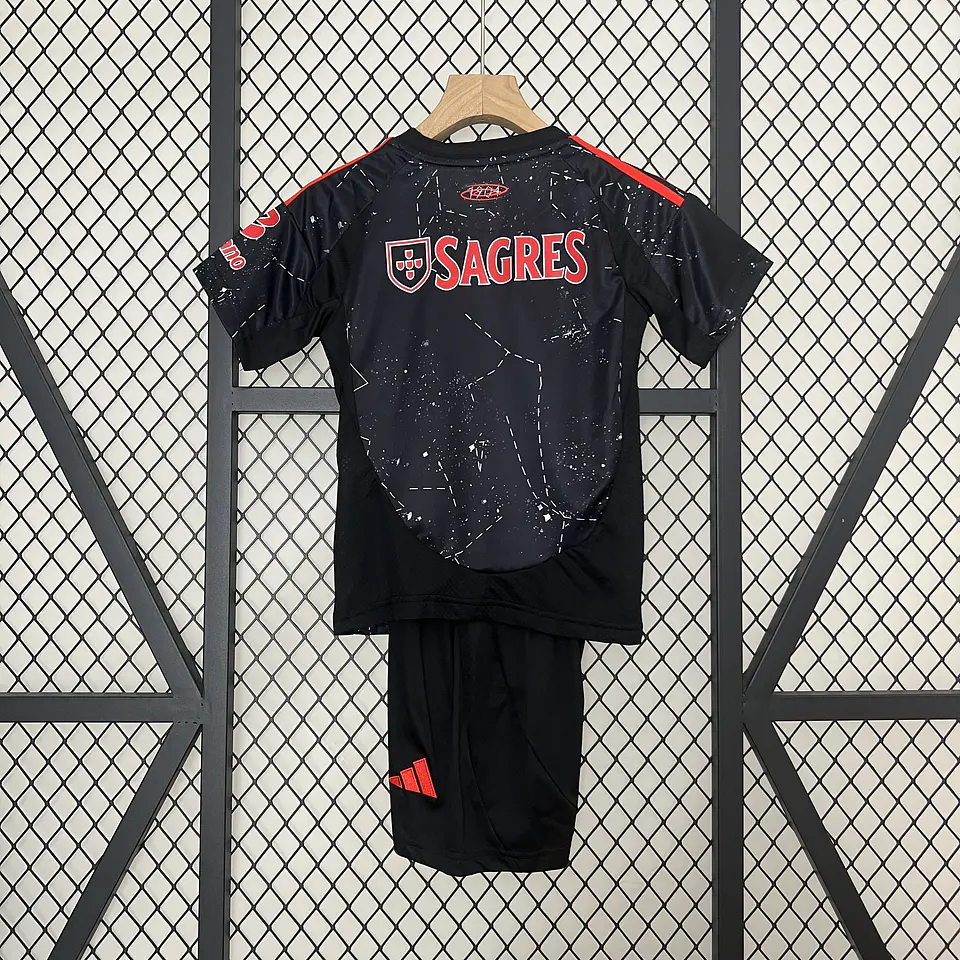 Kit Criança Benfica Alternativa 2024/25 3