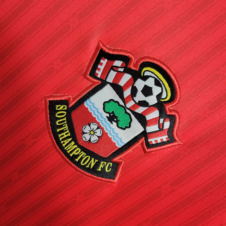 Camisola Southampton Principal 2023/24 5