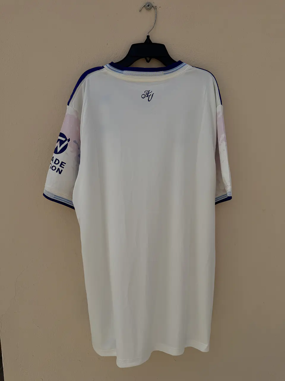 Aston Villa Alternativa 25/26 - Entrega Rápida  3
