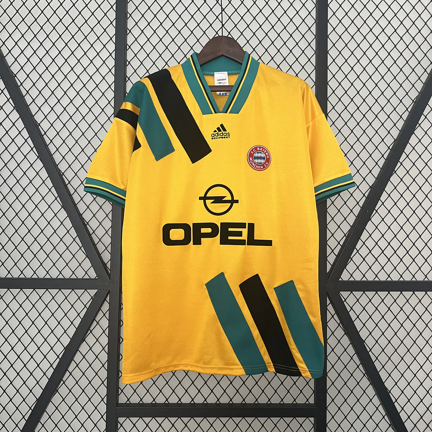 Bayern Munique Alternatriva 1993/95 1