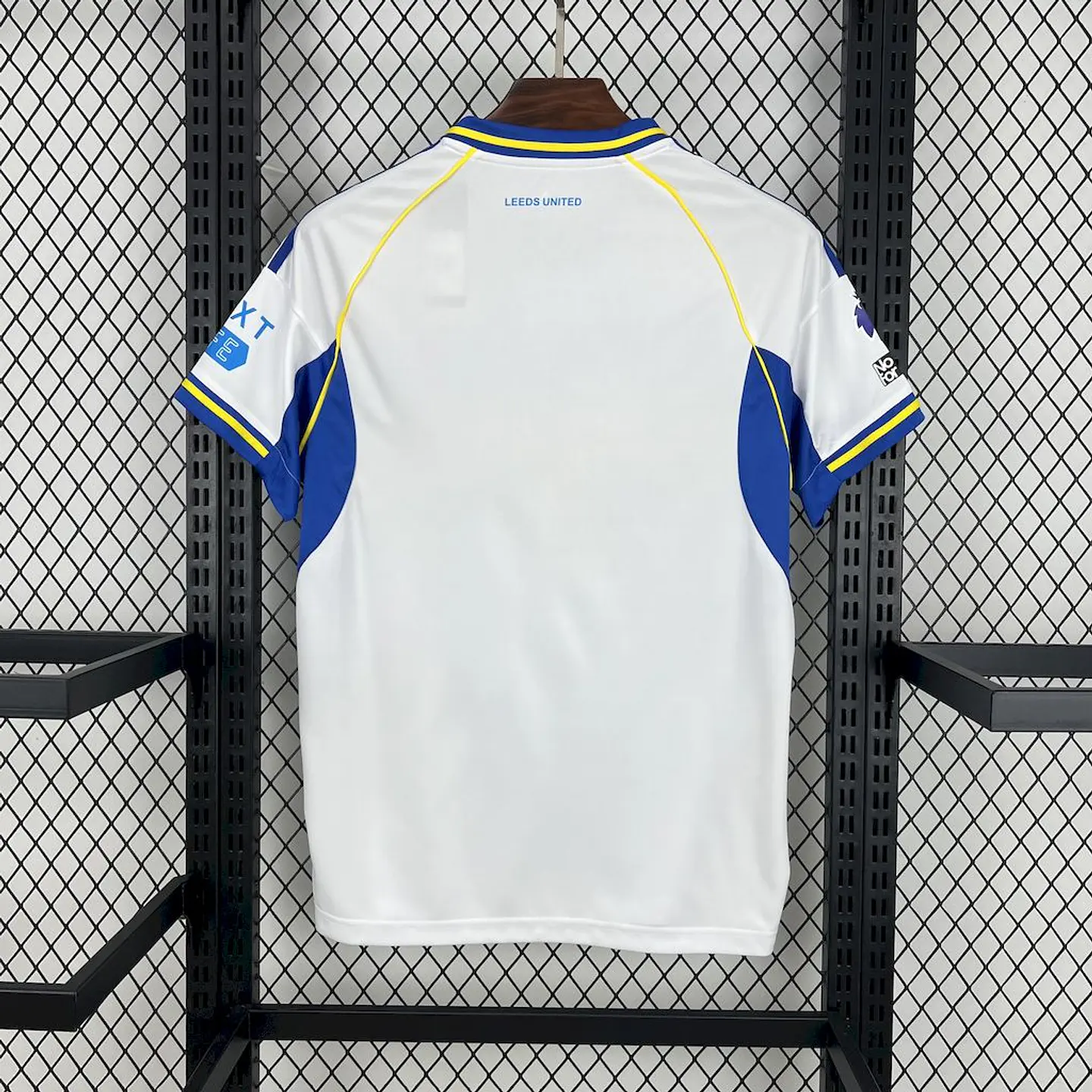 Camisola Leeds Edição Especial 2025/26 3