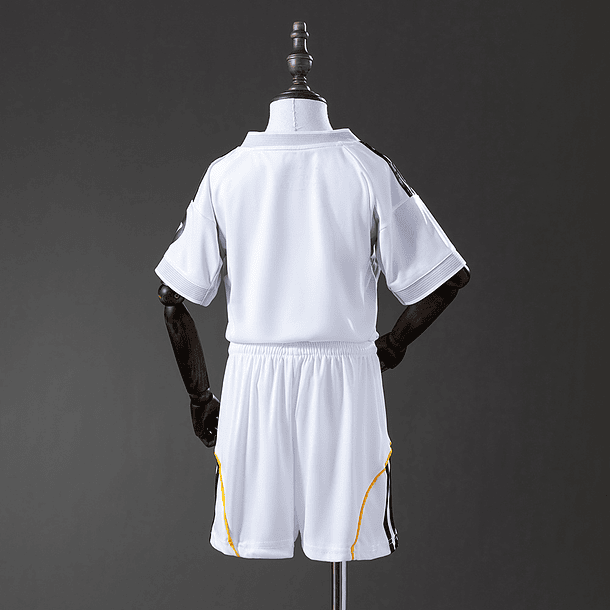 Kit Criança Real Madrid Principal 2025/26 2