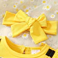 CONJUNTO NIÑA ABEJITA + LAZO + ZAPATITOS 12.1 CM 6-9 MESES - Miniatura 4
