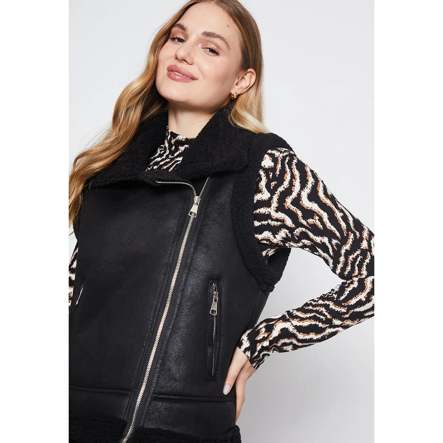 Chaqueta Mujer Negro Aviadora Sin Manga Family Shop 2