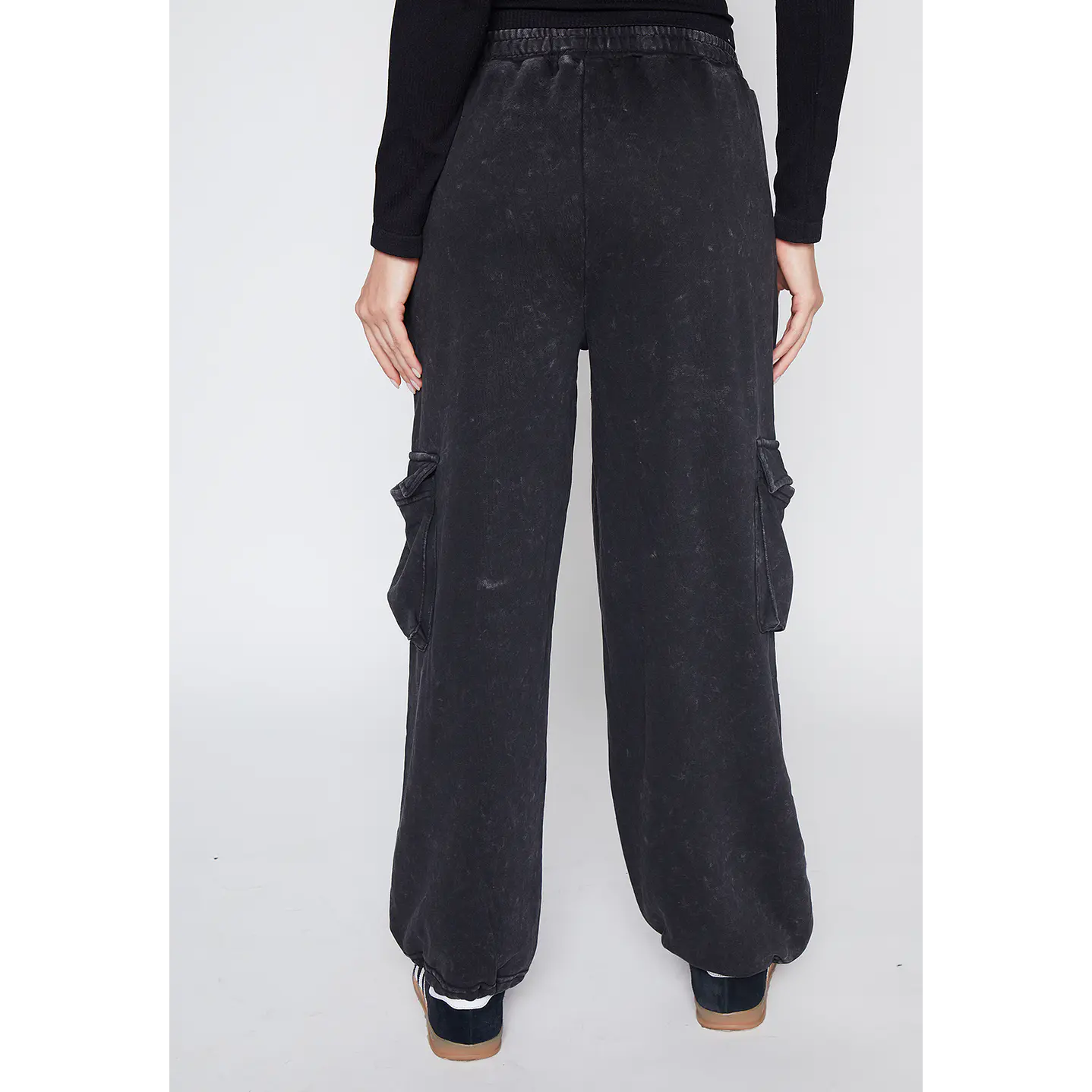 Pantalón De Buzo Mujer Negro Cargo Lavado Family Shop 3