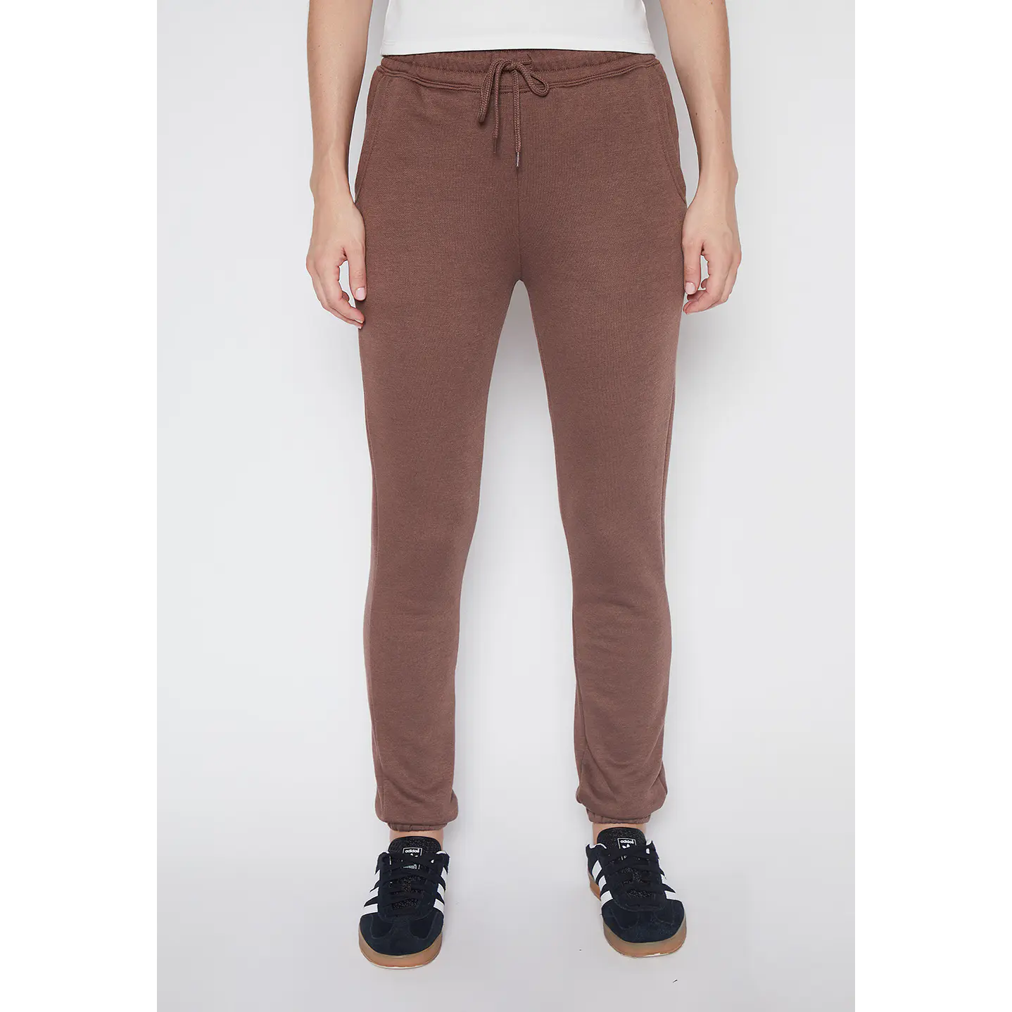 Pantalón De Buzo Mujer Café Básico Puño Family Shop 1