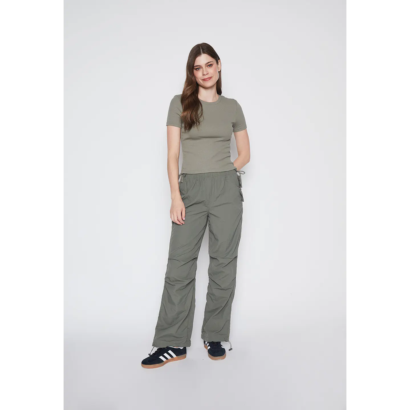 Pantalón De Buzo Mujer Verde Parachute Family Shop 4