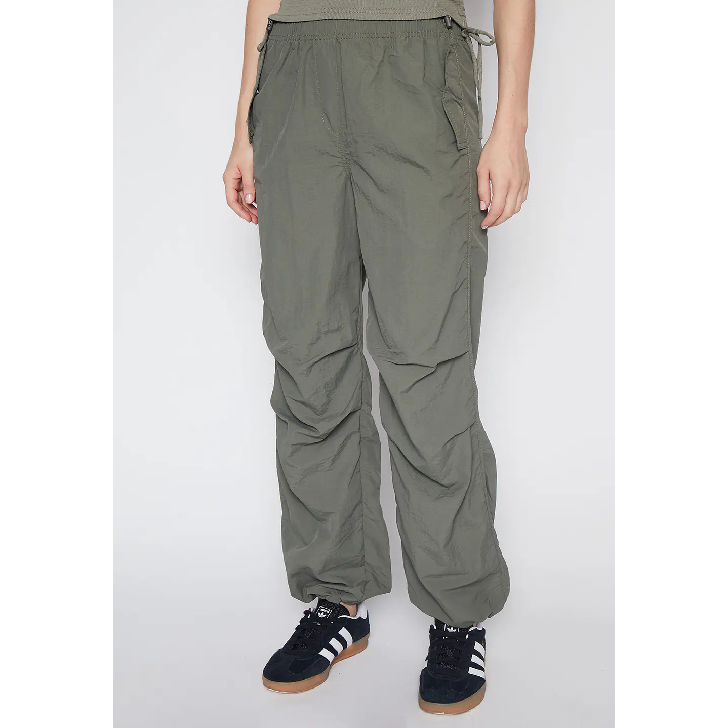 Pantalón De Buzo Mujer Verde Parachute Family Shop 1