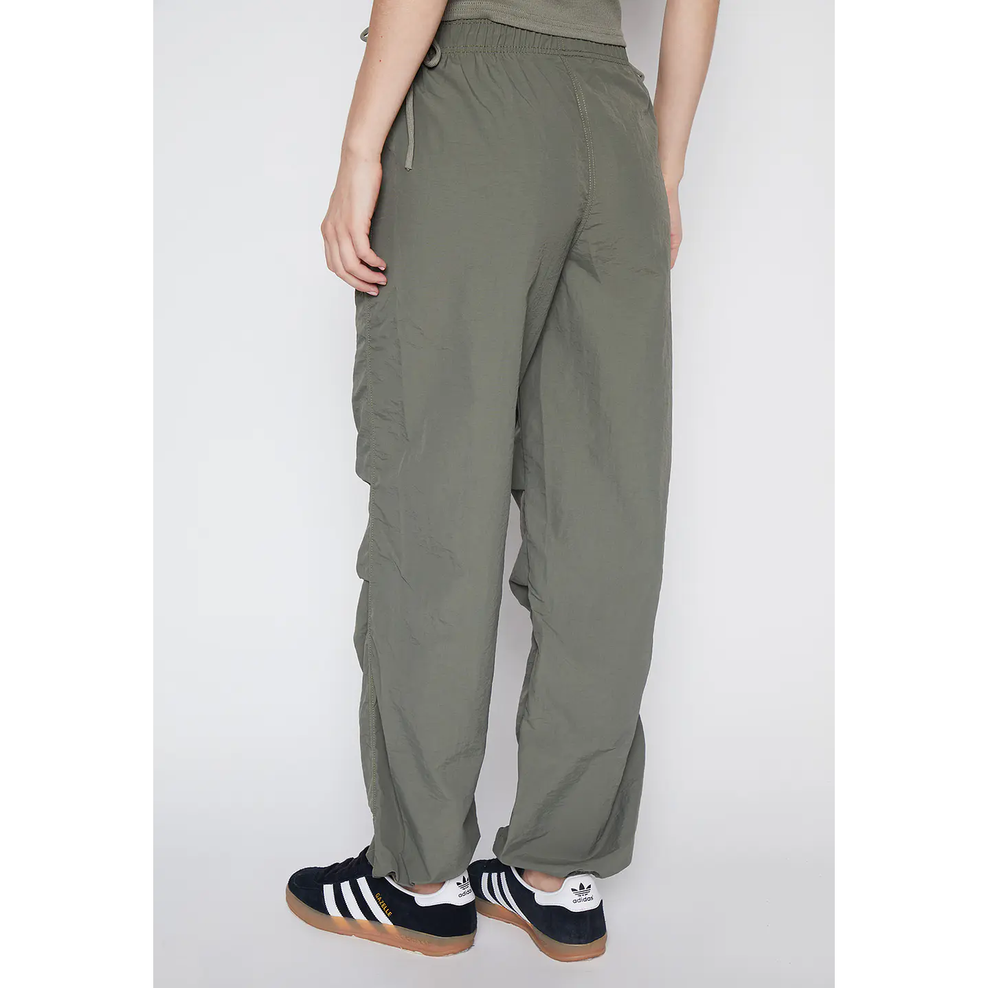 Pantalón De Buzo Mujer Verde Parachute Family Shop 3