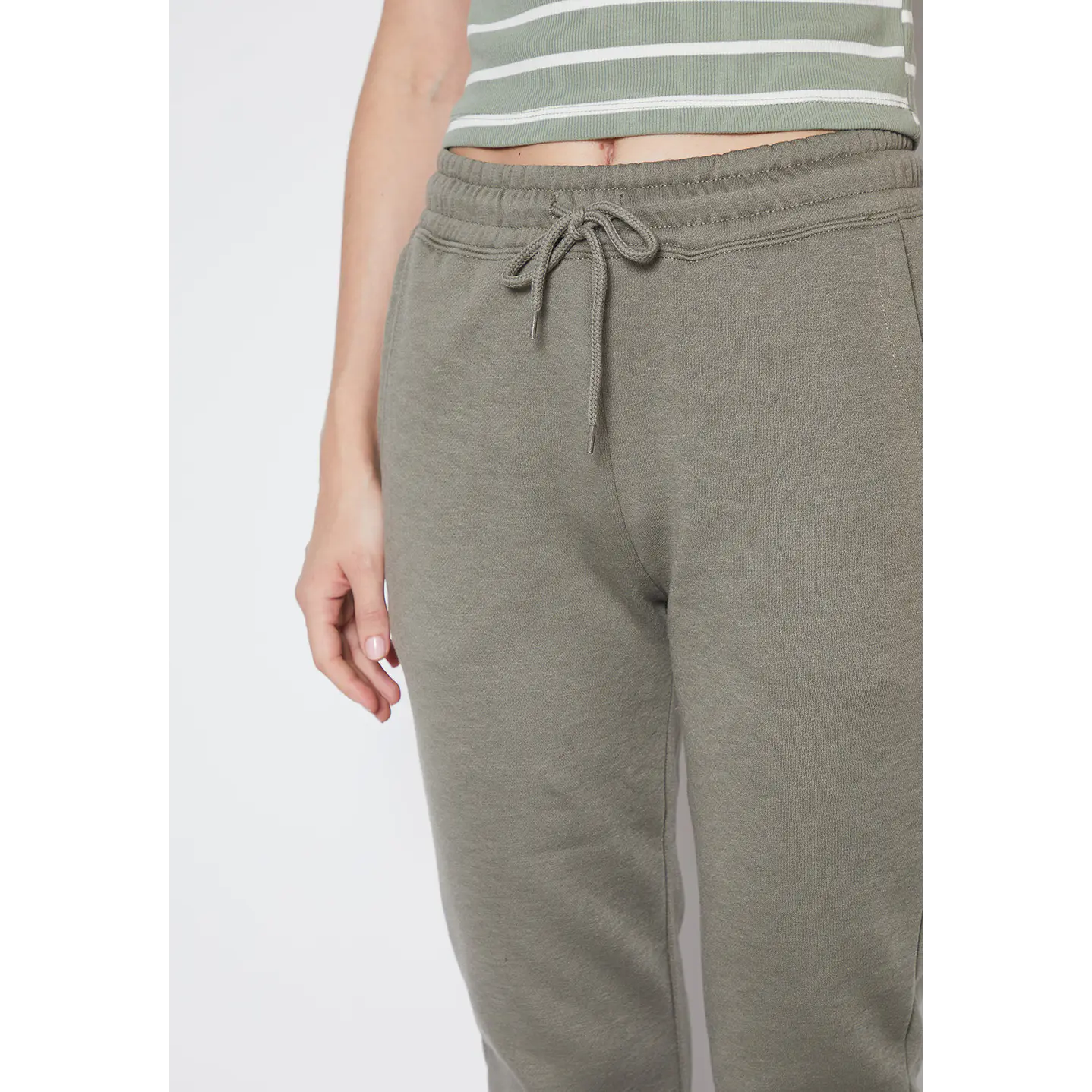 Pantalón De Buzo Mujer Verde Básico Puño Family Shop 2