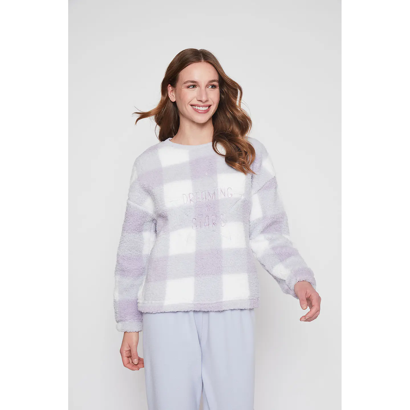 Pijama Mujer Morado Peludo Bordado Family Shop 2