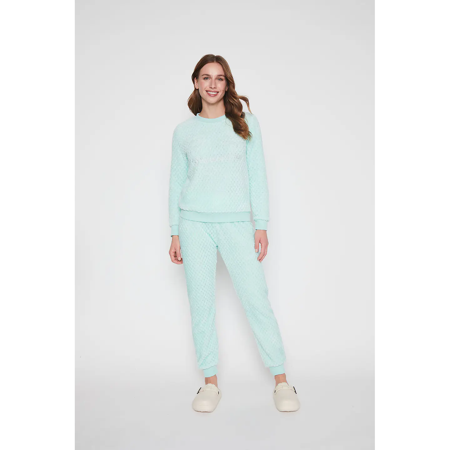 Pijama Mujer Celeste Textura Motas Family Shop 1