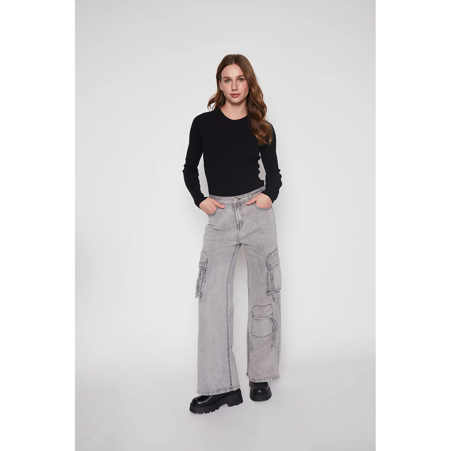 Jeans Mujer Gris Wide Leg Cargo Family Shop 1