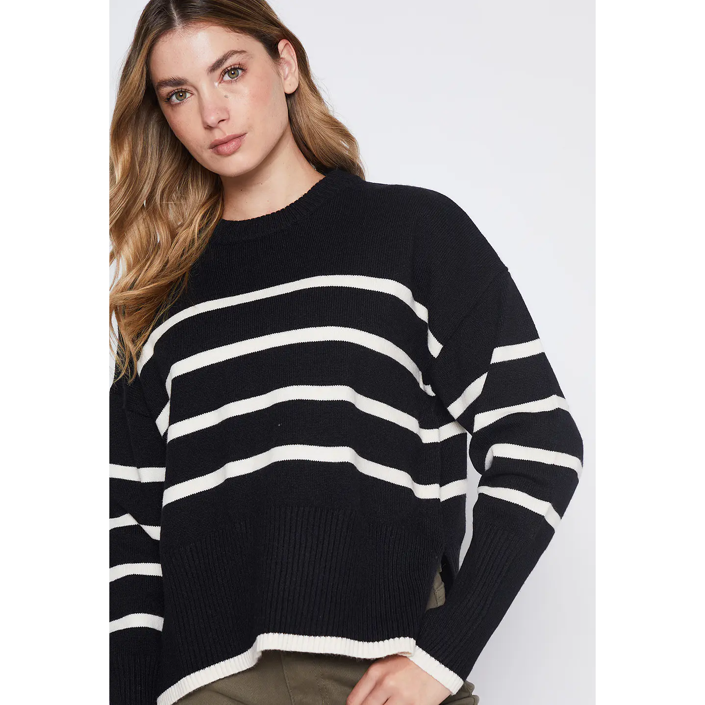 Sweater Mujer Negro Rayado Family Shop 2