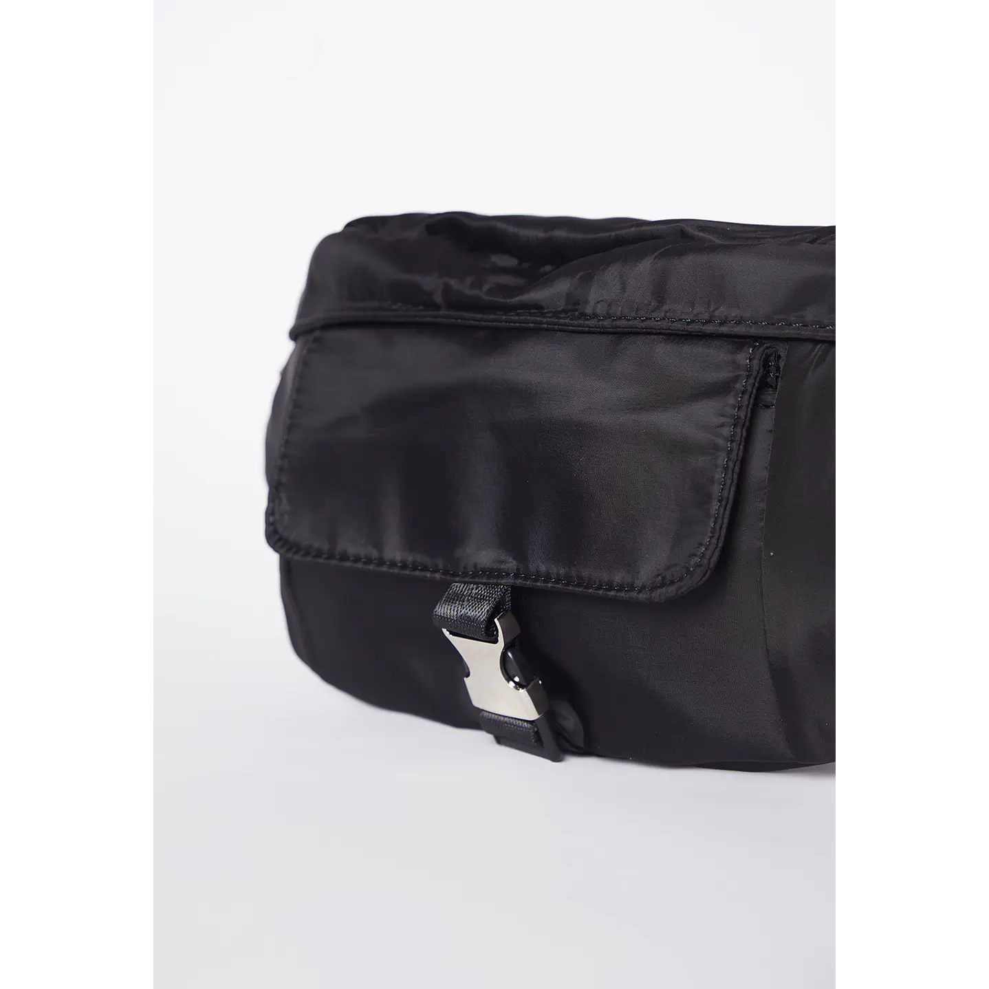 Banano Mujer Negro Bolsillo Frontal Family Shop 2