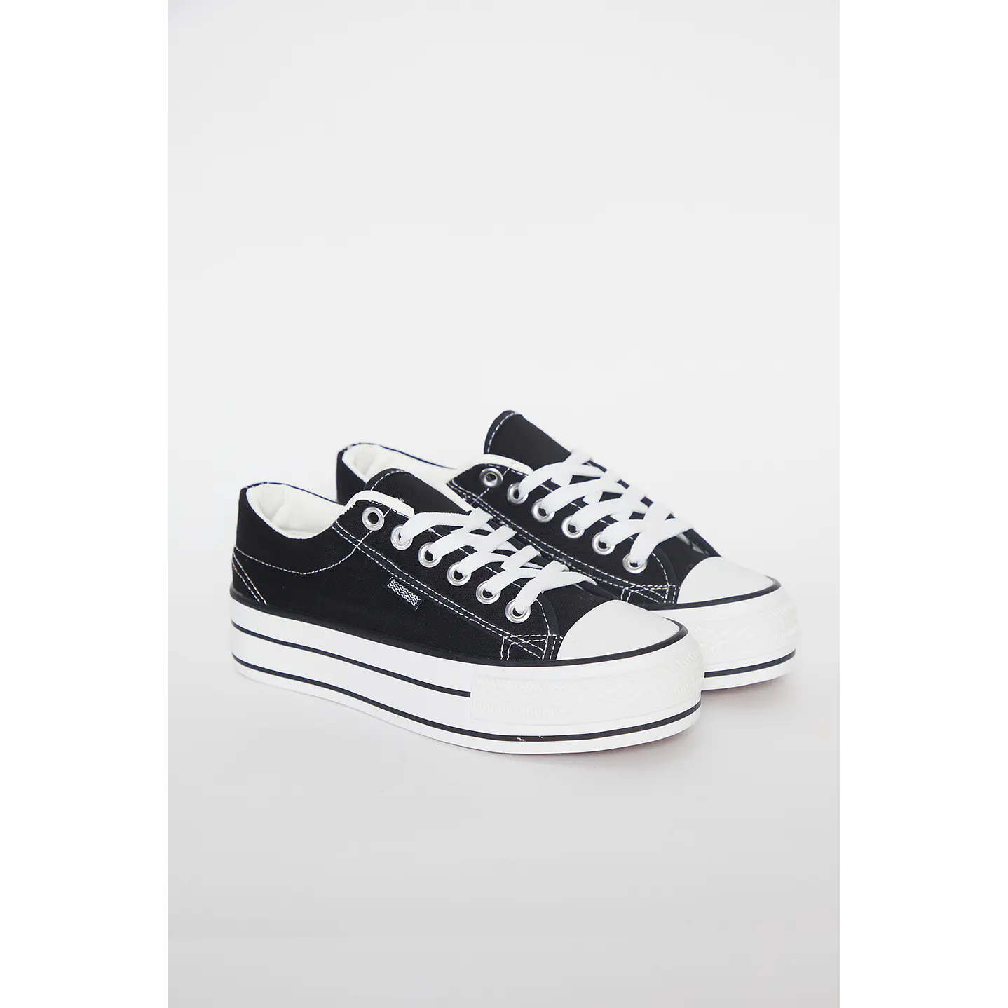Zapatilla Lona Mujer Negro Familyshop 1