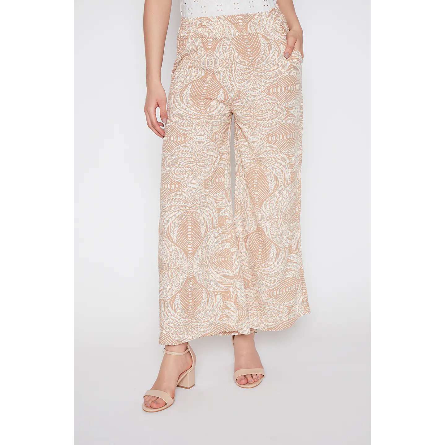 Pantalón Mujer Basta Ancha Beige Familyshop 1