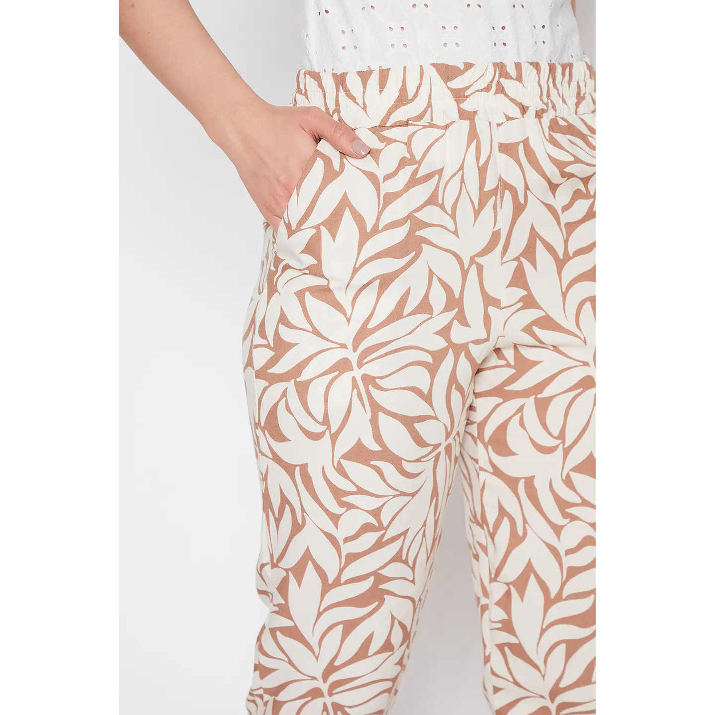 Pantalón Mujer Con Puños Crudo Familyshop 3