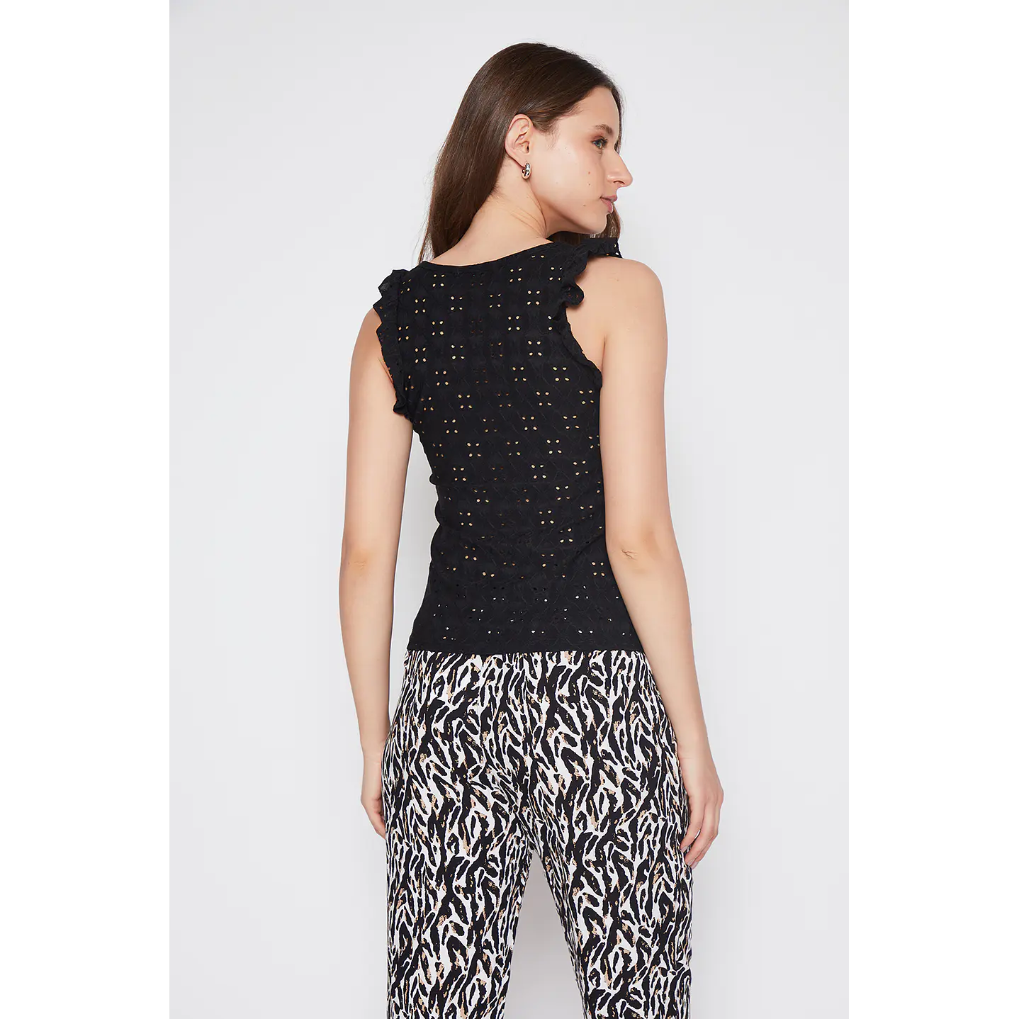 Polera Mujer Vuelos Broderie Negro Familyshop 3
