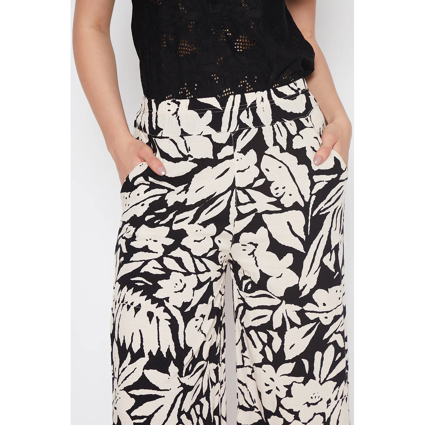 Pantalón Mujer Basta Ancha Blanco Familyshop 4