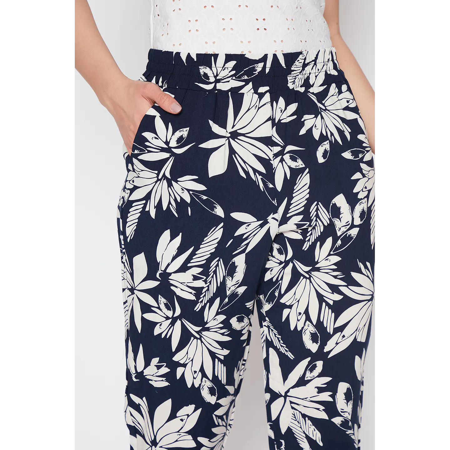 Pantalón Mujer Con Puños Azul Familyshop 4
