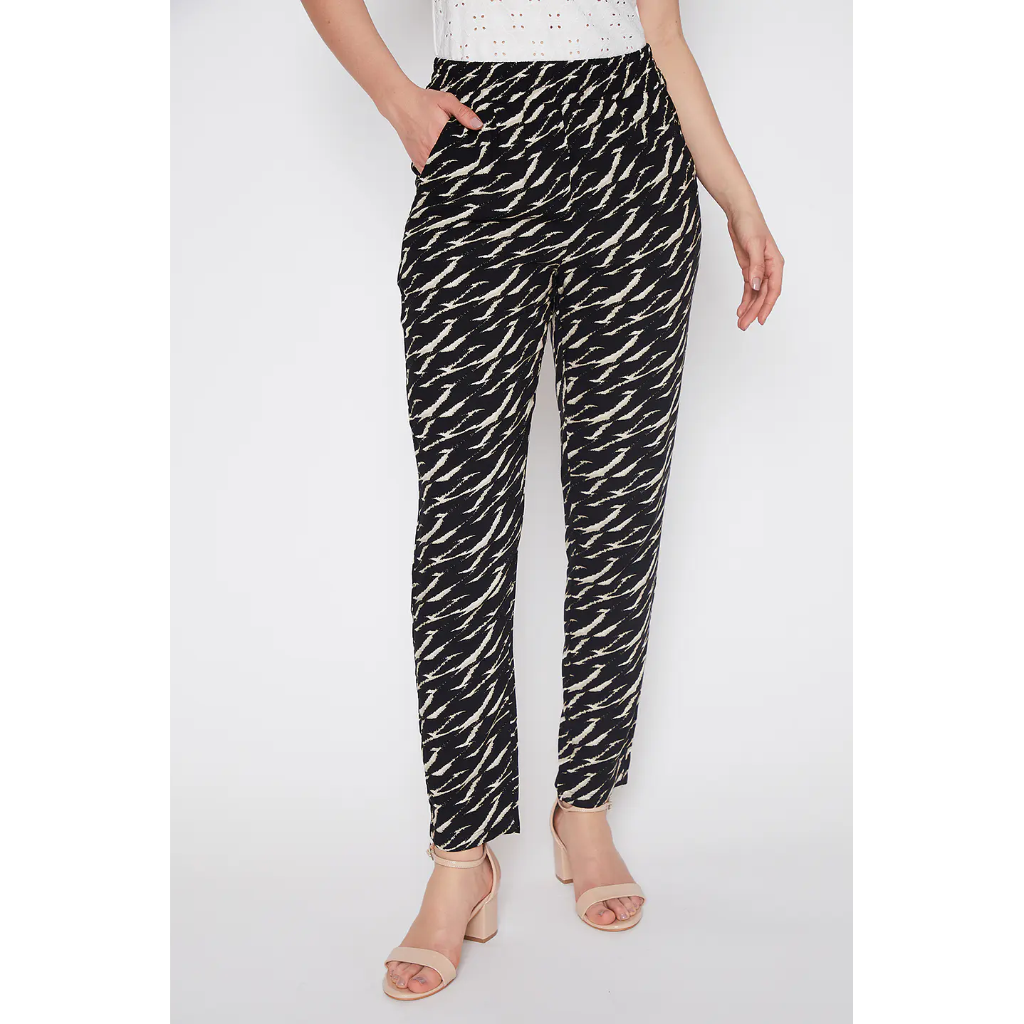 Pantalón Mujer Bomb Negro Familyshop 1