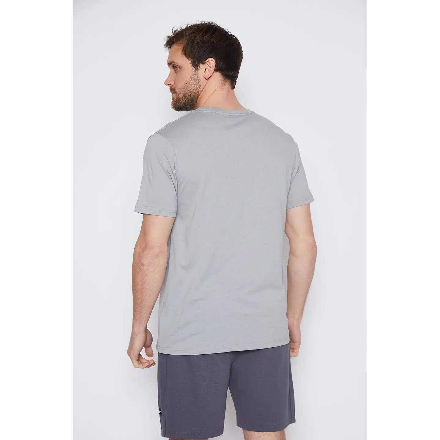 Polera Hombre Basic Bordado Gris Familyshop 3