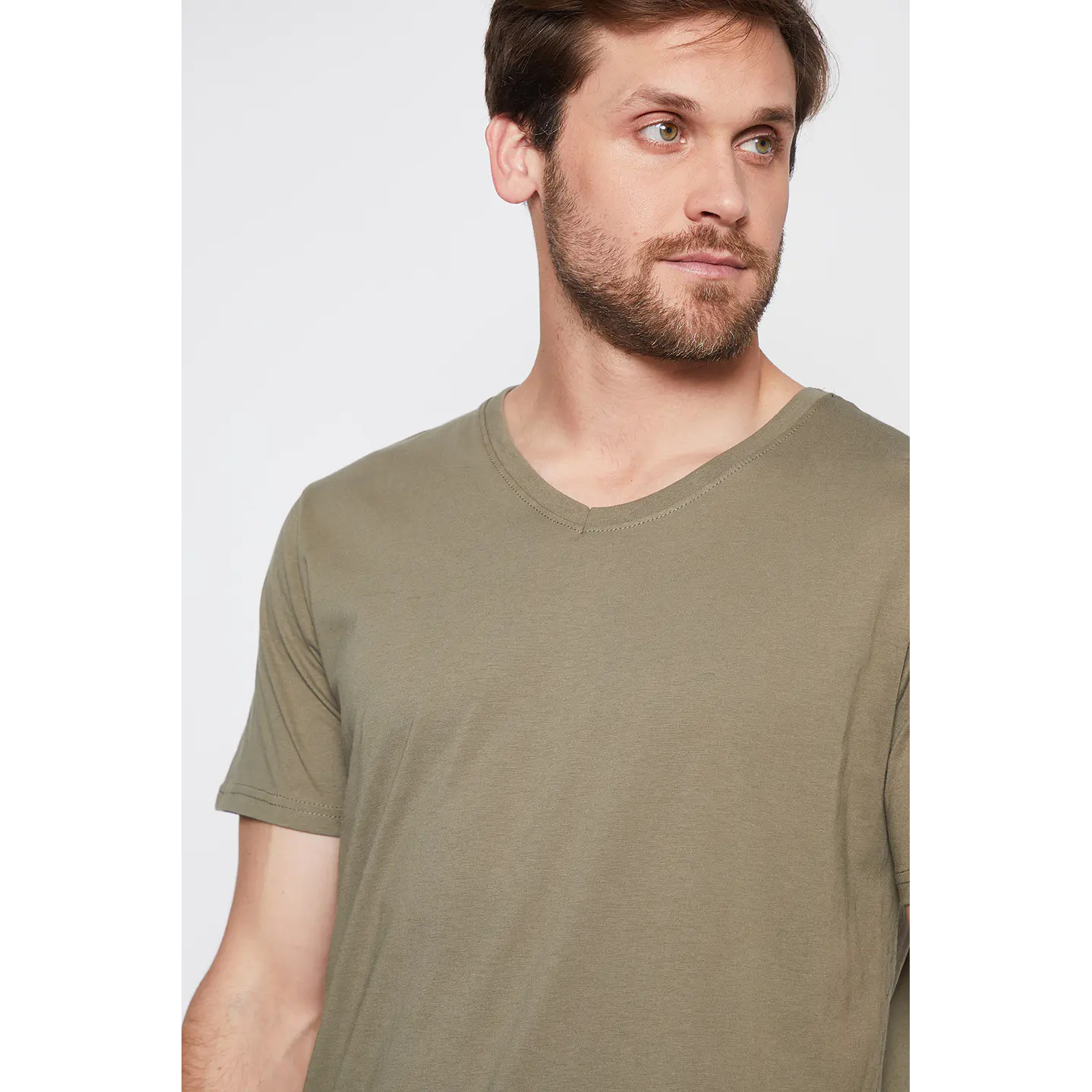 Polera Hombre Basic Cuello V Verde Familyshop 4