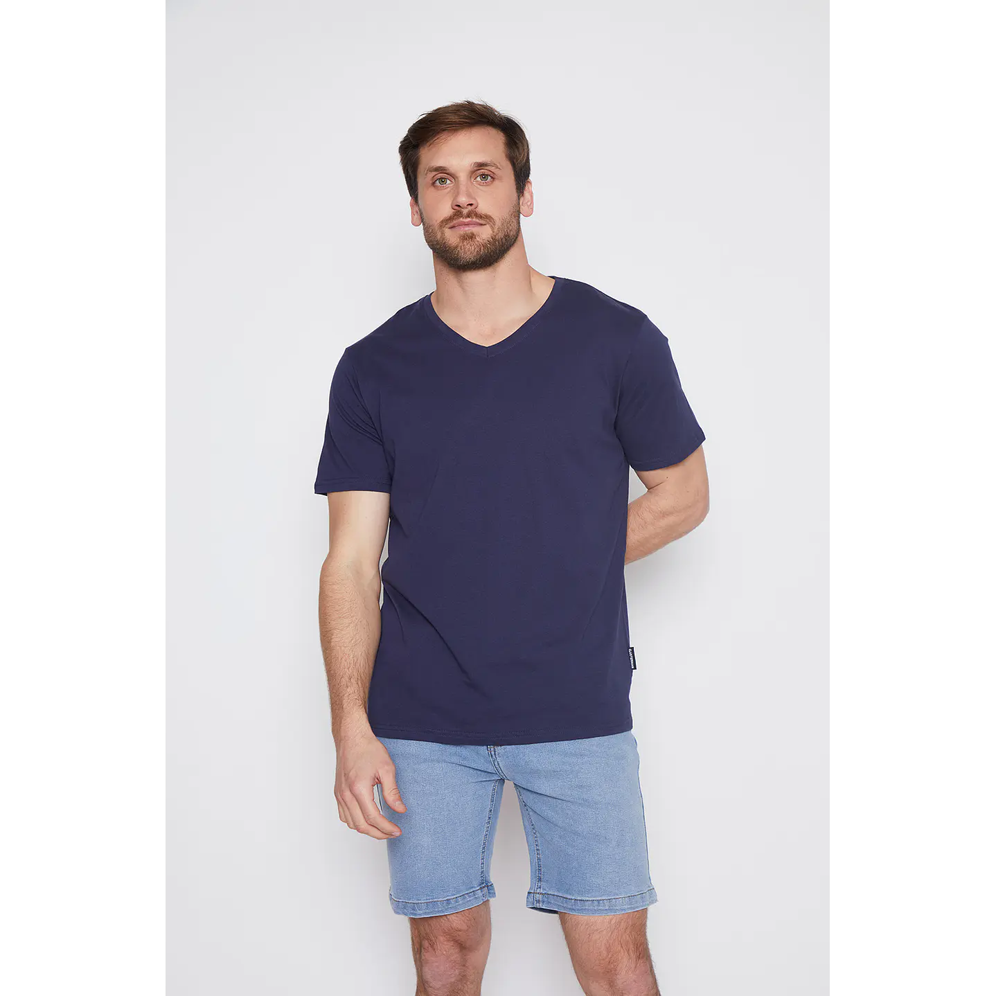 Polera Hombre Cuello V Azul Familyshop 1