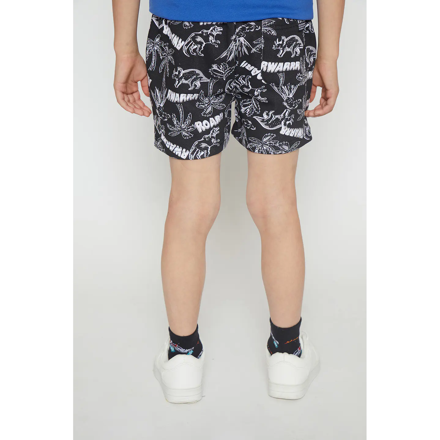 Bermuda Niño Dino Palmera Negro Familyshop 2