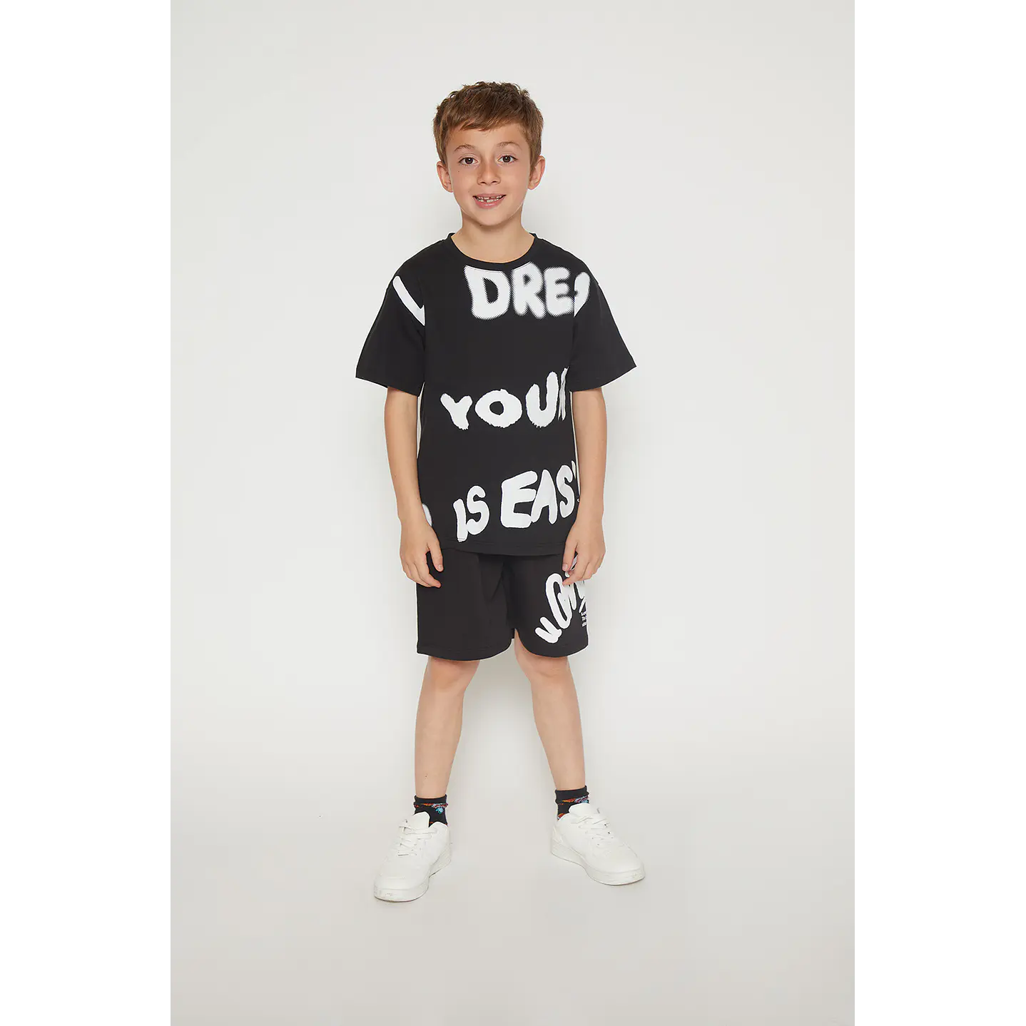 Polera Niño Urban Manga Corta Negro Familyshop 3