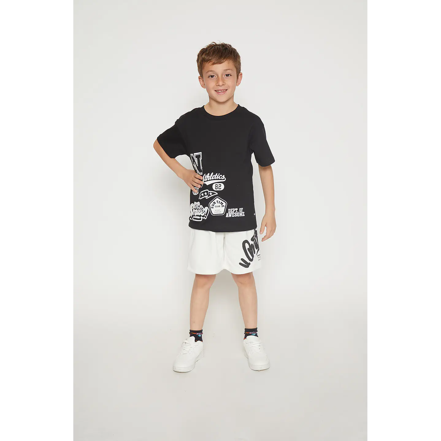 Polera Niño College Manga Corta Negro Familyshop 2