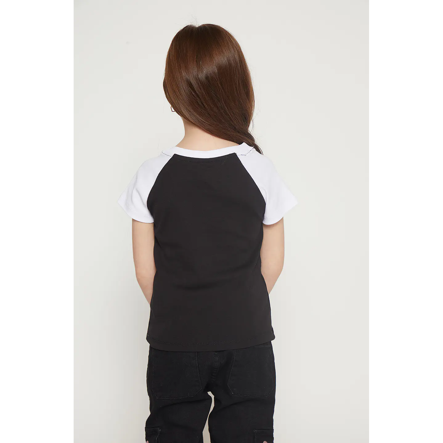 Polera Niña Manga Corta Negro Familyshop 2