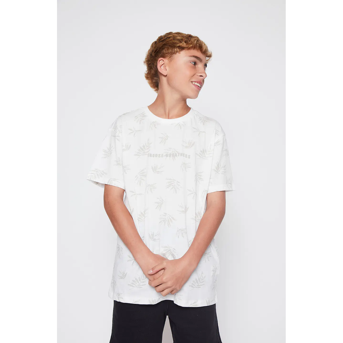 Polera Lolo Hojas Frontal Beige Familyshop 1