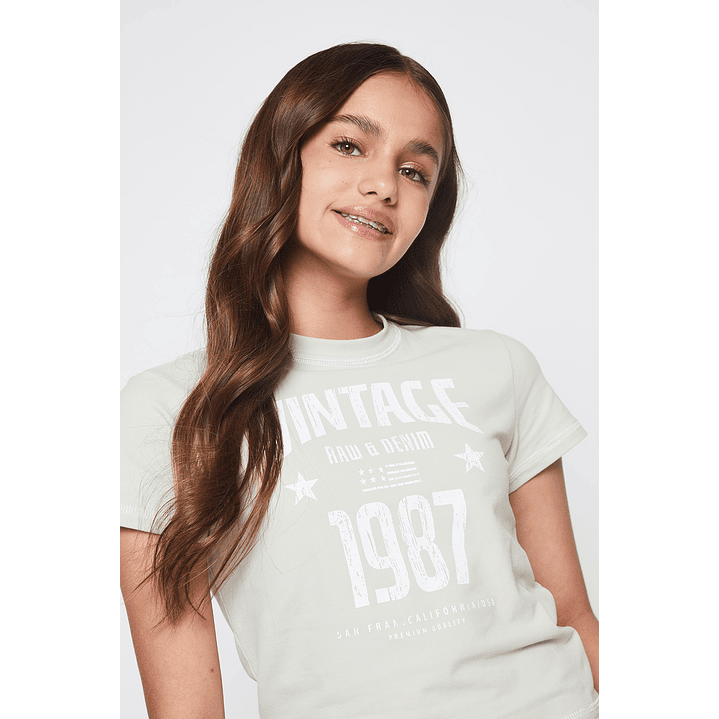 Polera Lola Costuras Contraste Verde Familyshop 3