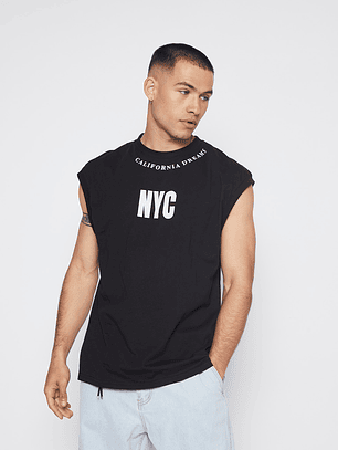 Polera Hombre Print Cuello Negro Familyshop