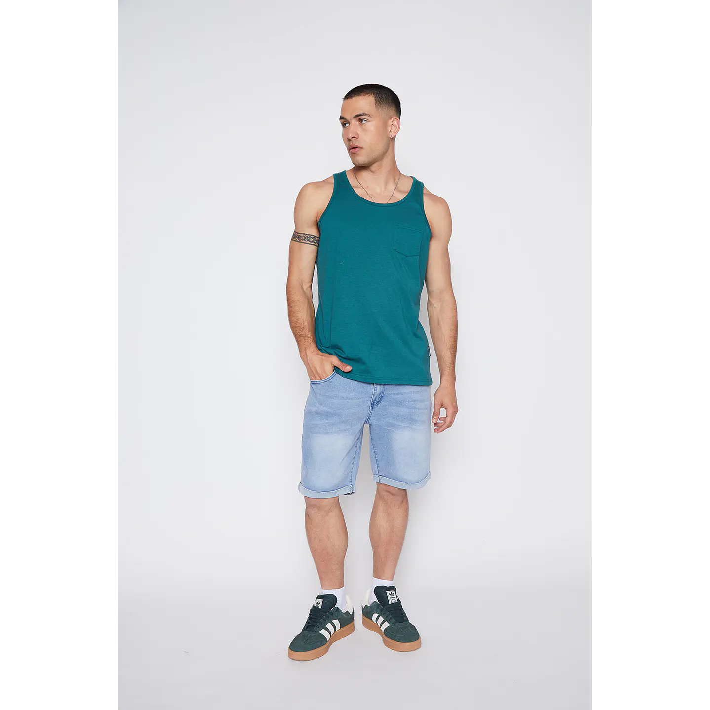 Polera Hombre Bi Color Verde Familyshop 2